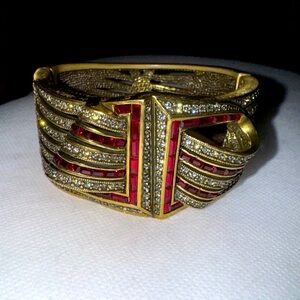 Vintage Heidi Daus “Ribbon Candy” Swarovski bangle bracelet